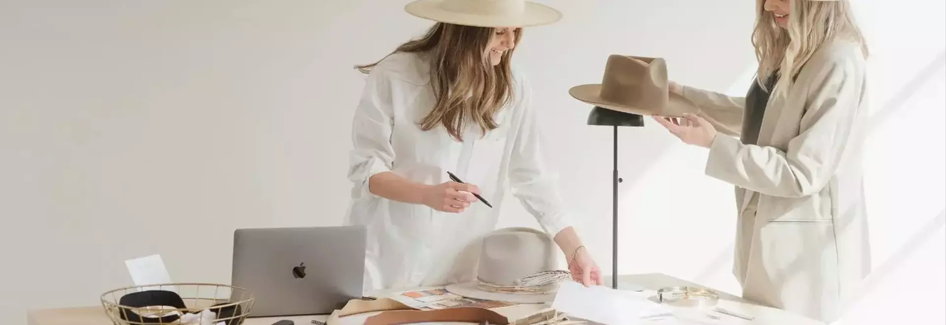Top Hat Picks for Festival Season: Style & Function Combined