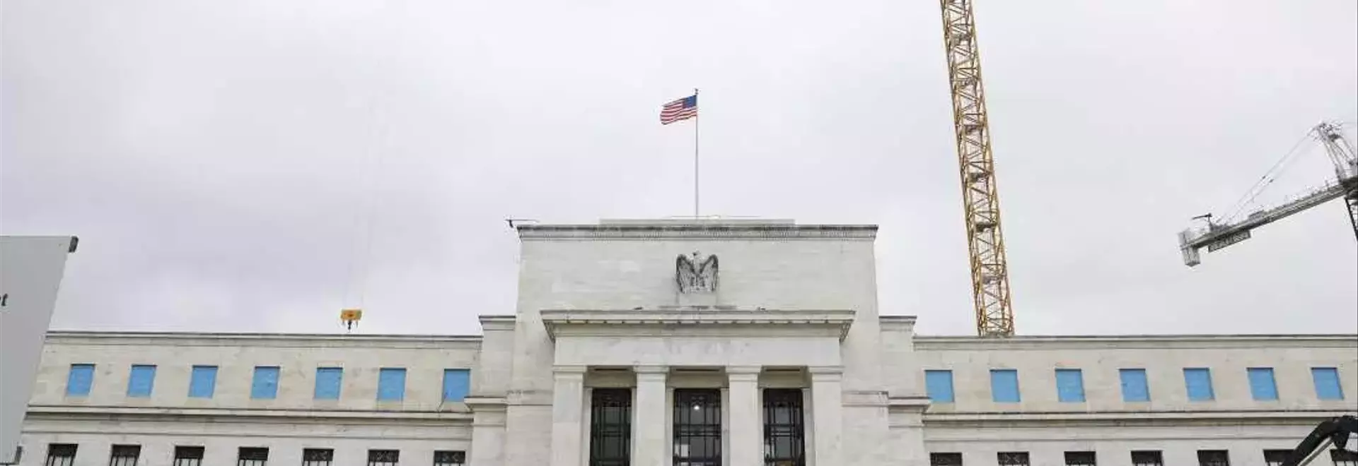 Escalating Tensions: White House Scrutinizes Federal Reserve's Billion-Dollar Renovation Amidst Interest Rate Disagreements