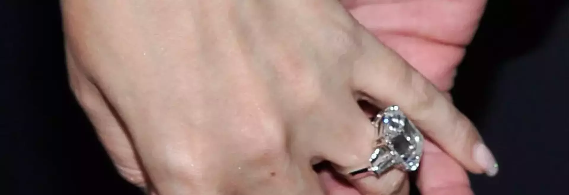 Georgina Rodríguez's Engagement Ring Sparks Global Conversation