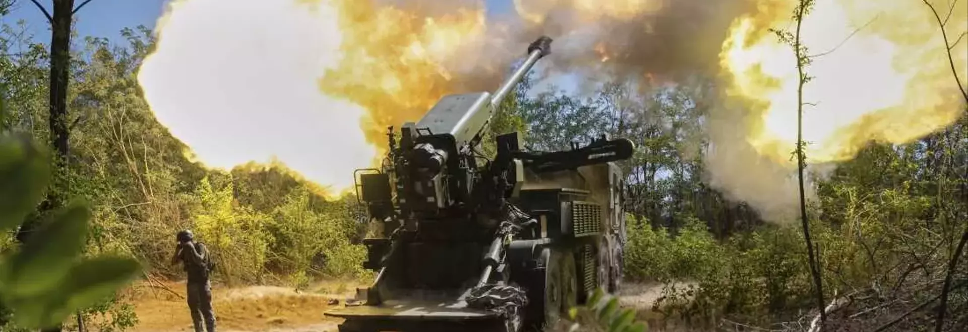 Escalation Amidst Diplomacy: Russia's Aerial Assault on Ukraine's Western Regions