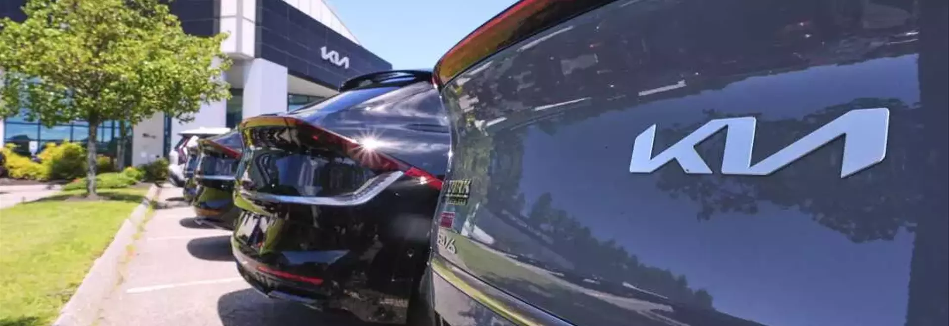 IRS Eases EV Tax Credit Rules Before Expiration