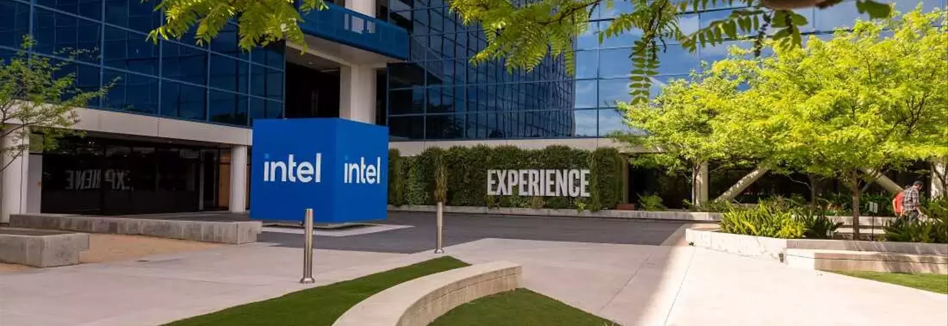 US Government Acquires 10% Stake in Intel: A New Era of State-Corporate Relations?
