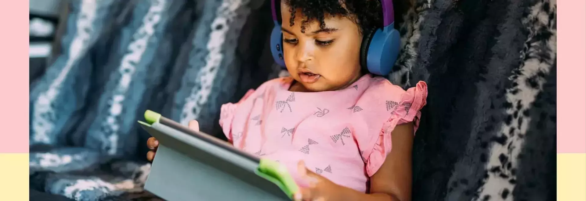 The Tablet Tug-of-War: Grandparents, Screen Time, and Parental Boundaries
