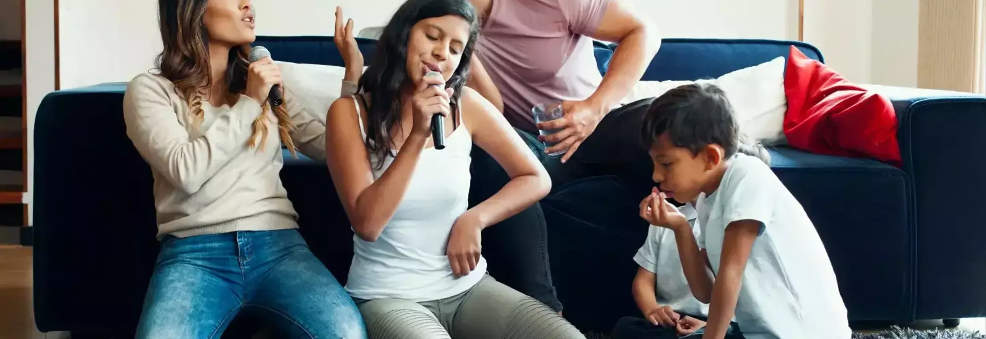 Unleash Your Inner Pop Star: A Review of the “Grab The Mic” Karaoke Board Game