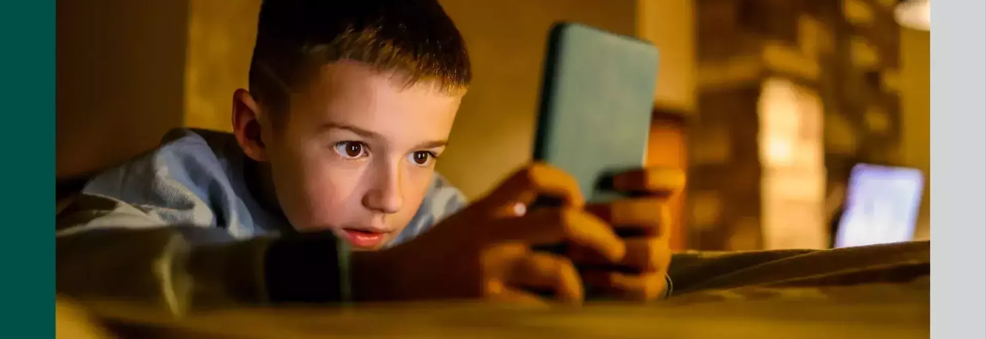 Social Media's Influence on Adolescent Masculinity: A Study on Digital Stereotypes and Emotional Well-being