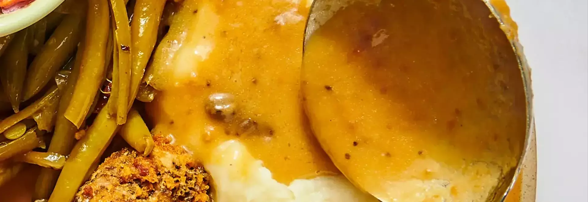The Ultimate Guide to Stress-Free, Flavorful Gravy: Make Ahead and Enjoy Thanksgiving