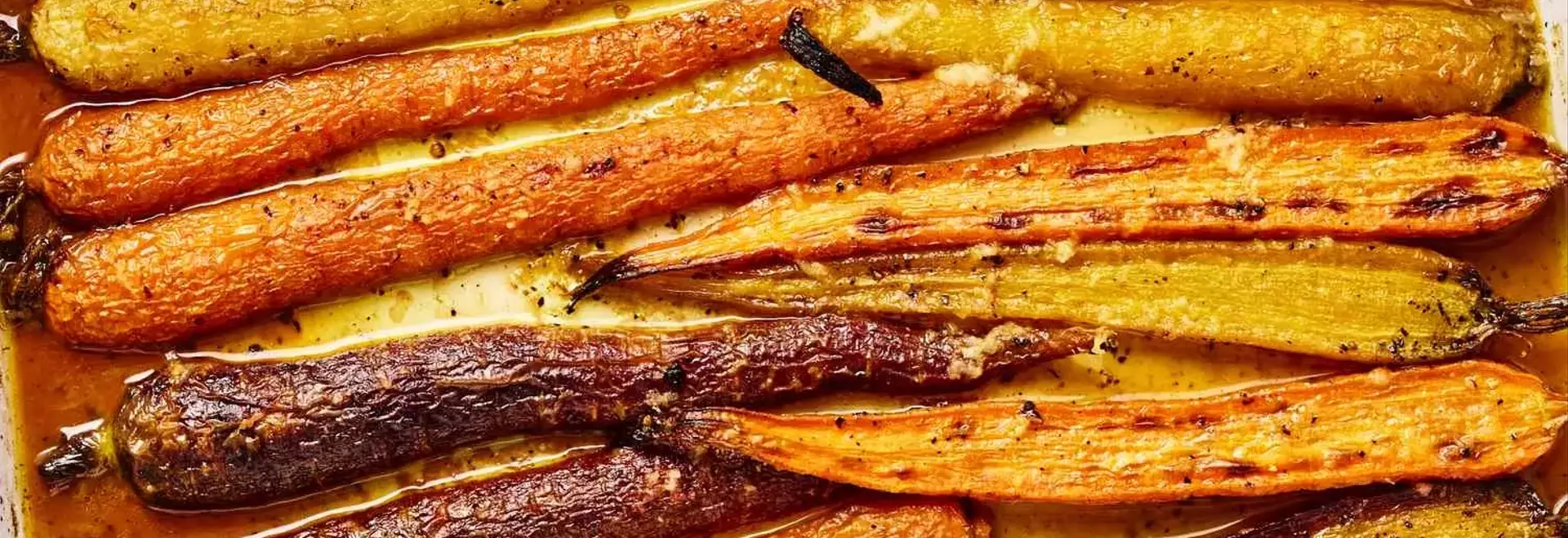 Succulent Garlic Butter Glazed Carrots: A Flavorful Side Dish