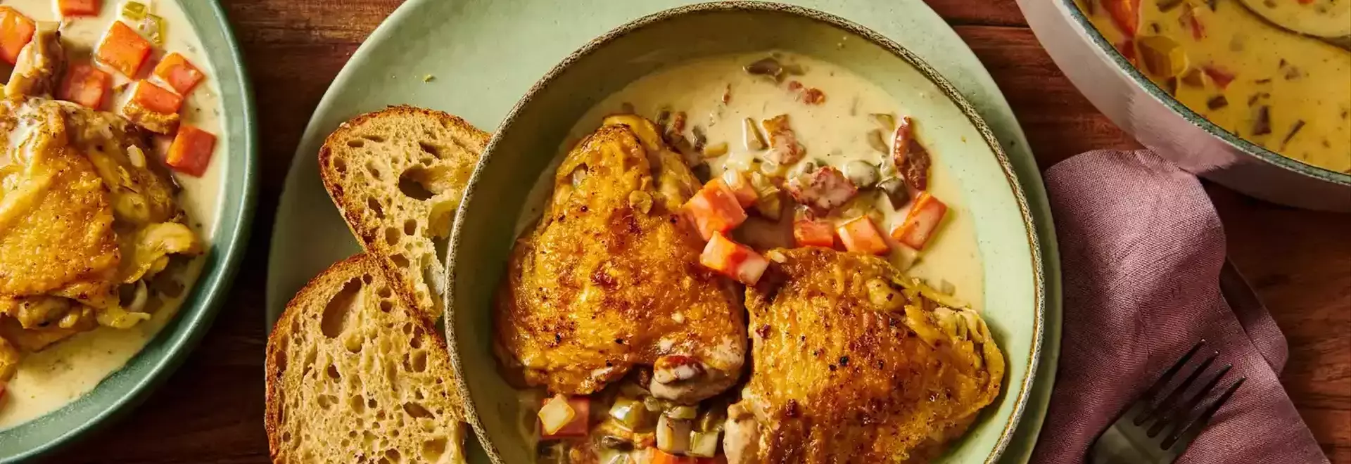 Creamy Braised Chicken with Bacon and White Wine: A Culinary Homage to French Comfort