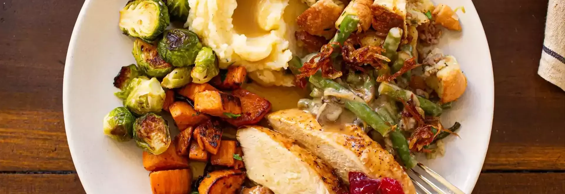 Smart Strategies for a Stress-Free Thanksgiving Feast