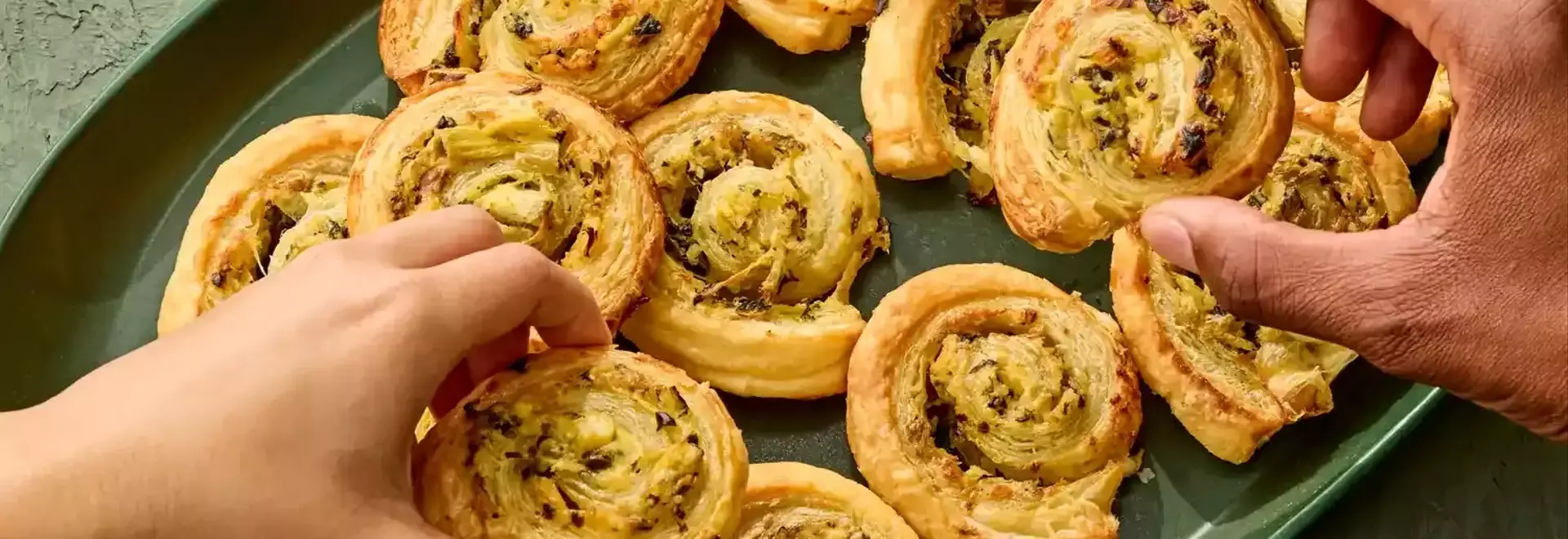 12 Delectable Puff Pastry Appetizers for the Holidays