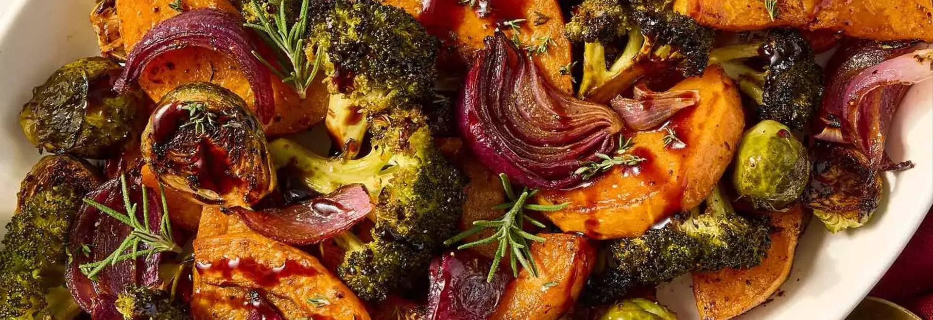 Balsamic Roasted Sheet Pan Vegetables: A Nutritious and Flavorful Side Dish
