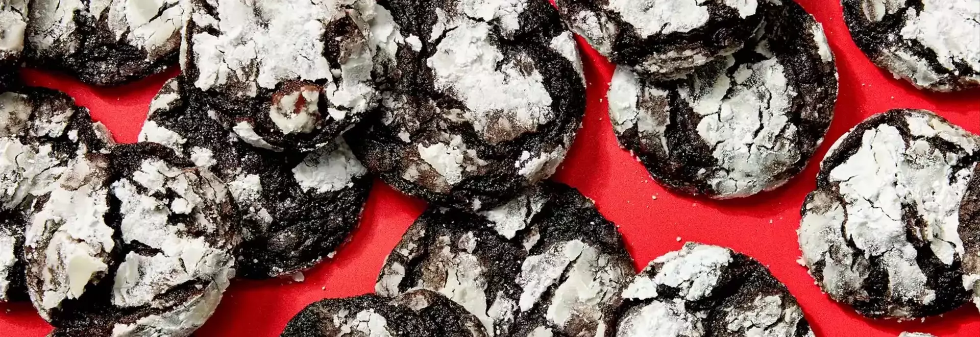 Effortless Chocolate Crinkle Cookies with a Brownie Mix Hack