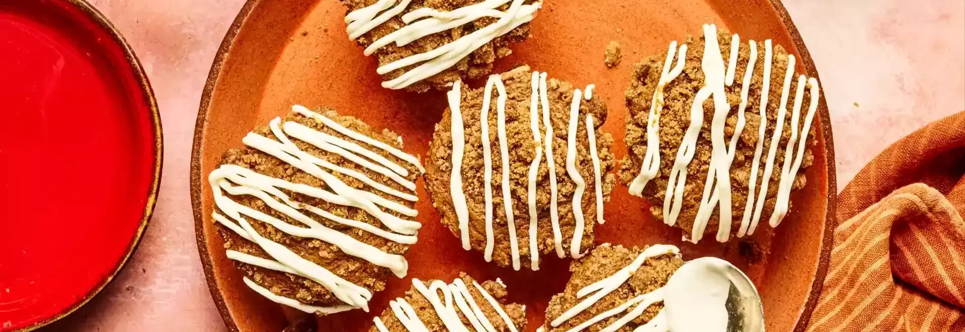 Delectable Gingerbread Muffins with Streusel Topping and Cream Cheese Glaze