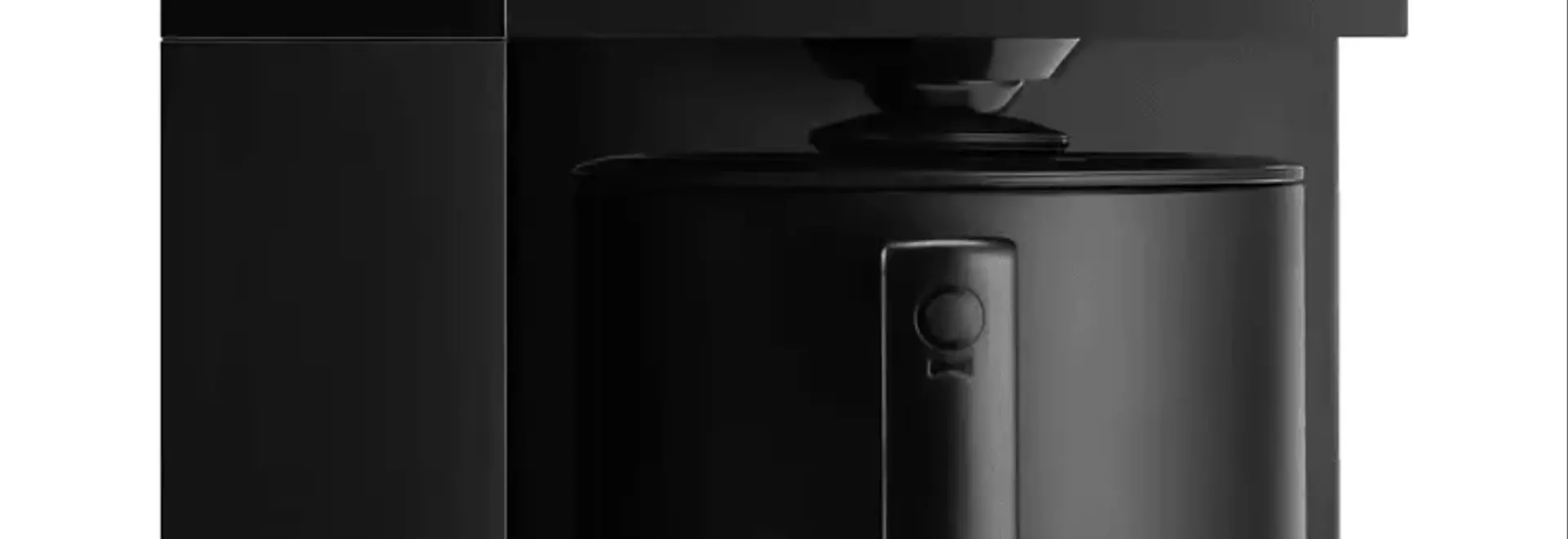Cyber Monday's Top Coffee Deals: Savings on Machines and Accessories