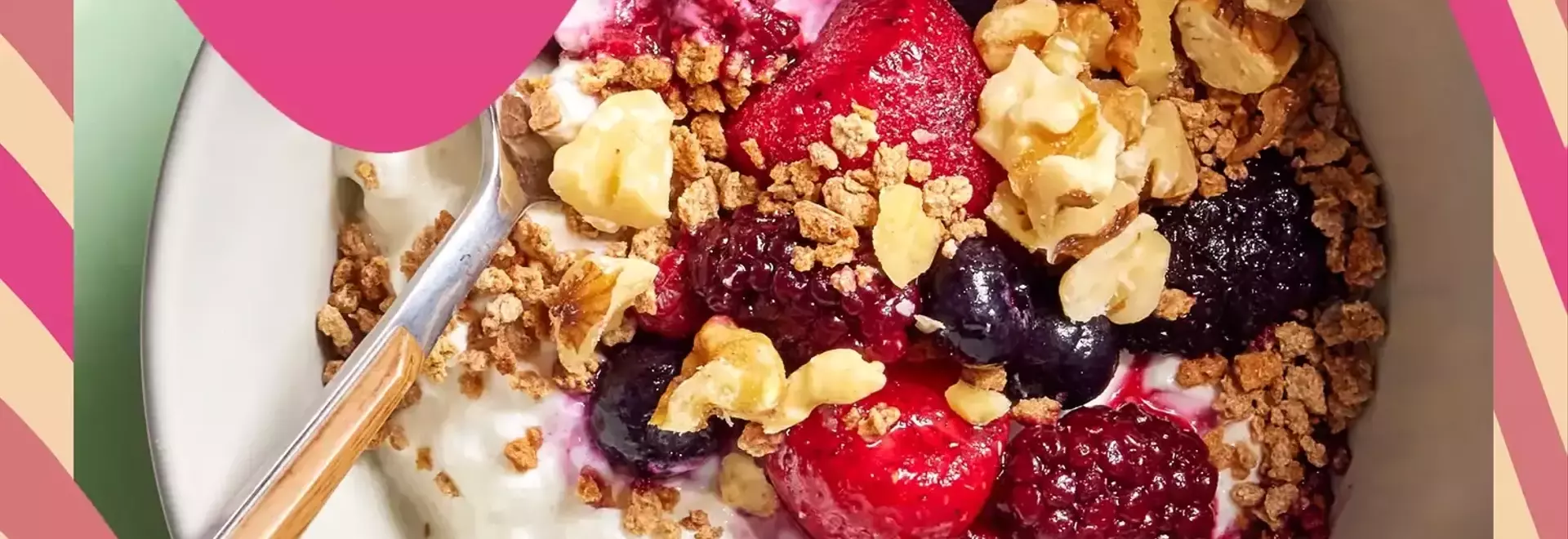 Dietitians Recommend High-Protein Berry Bowl for Enhanced Sleep