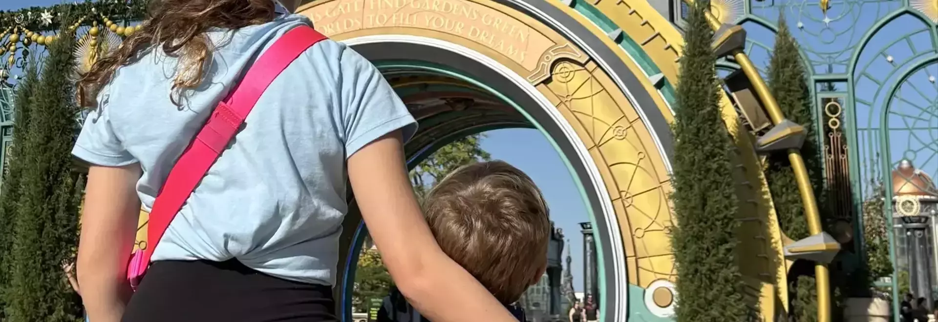 The Enduring Magic of Theme Park Getaways for Families