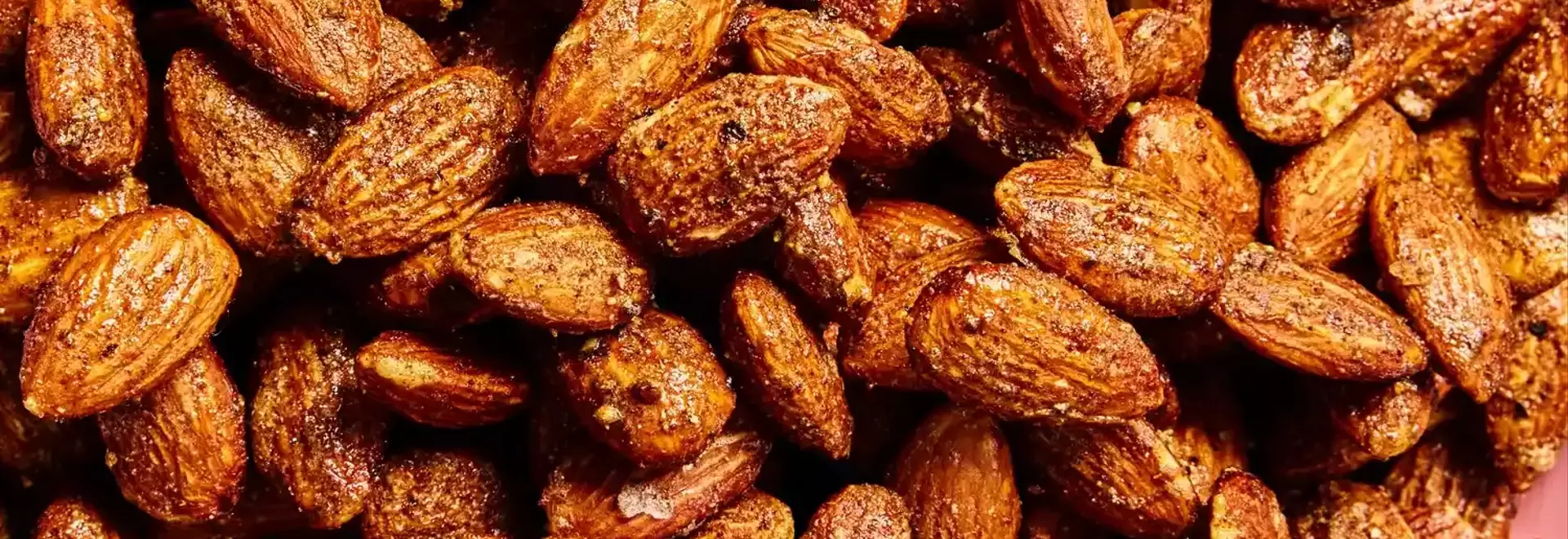Delectable Spiced Almonds: A Healthy and Flavorful Snack