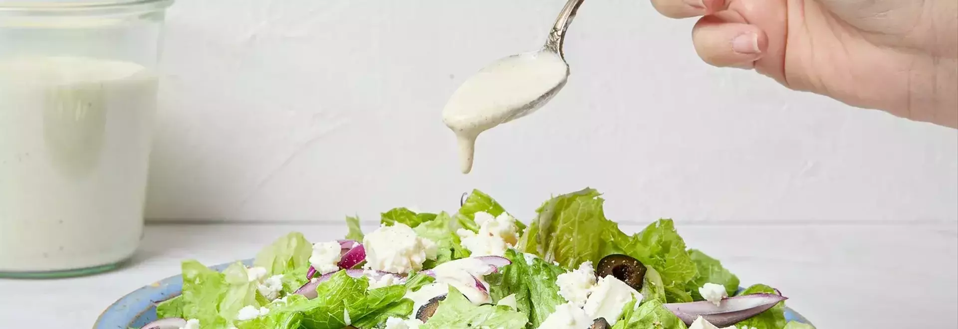 Akron's Signature Creamy French Dressing: A Culinary Journey