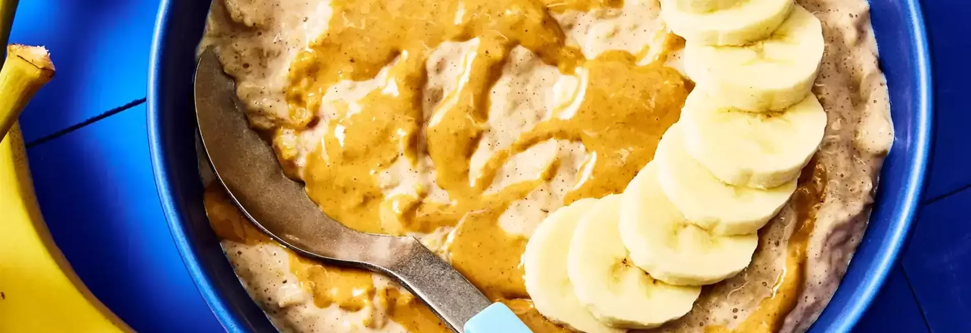 Nutrient-Rich Protein Oatmeal: A 15-Minute Breakfast Boost