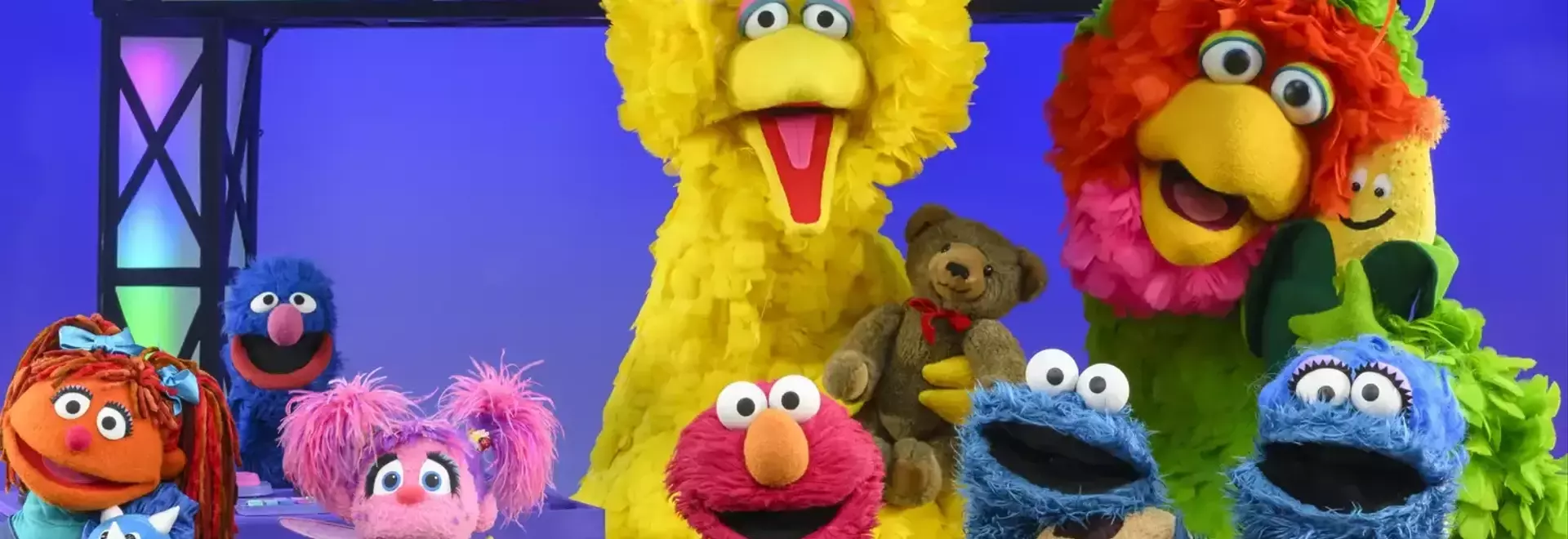 Sesame Workshop Unveils "Elmo's World: Dance Party!" to Promote Children's Health