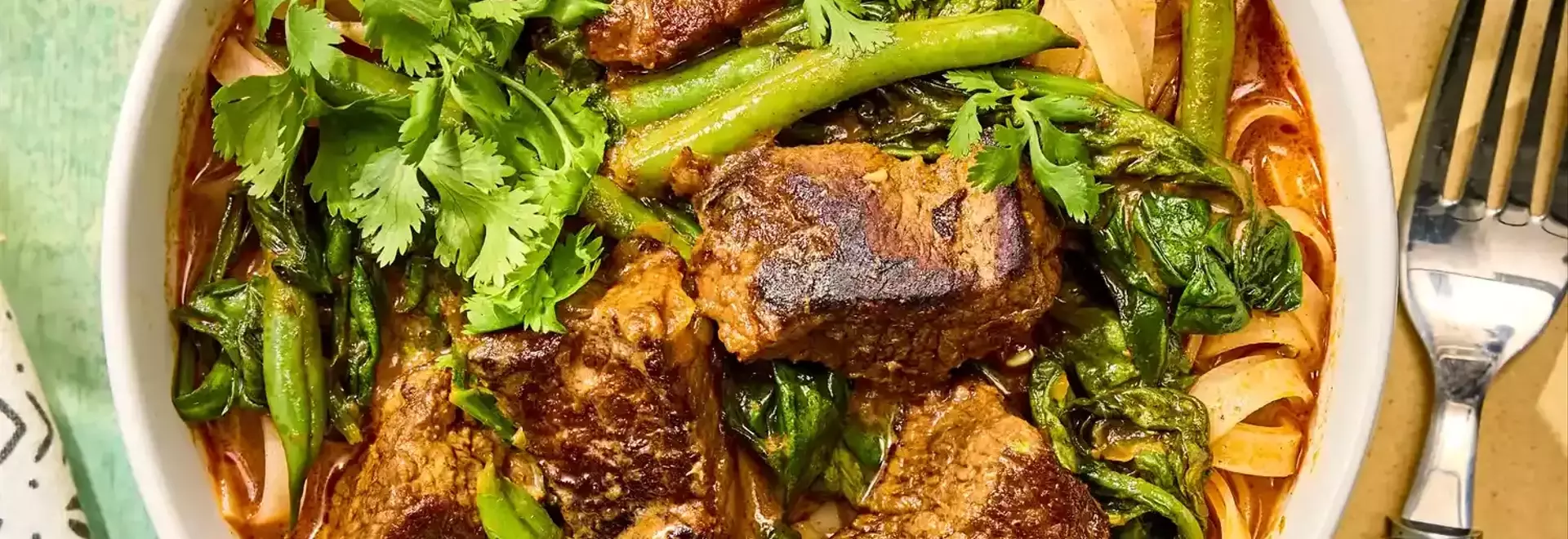 Effortless Delights: Top 20 Slow-Cooker Recipes for Busy Lives