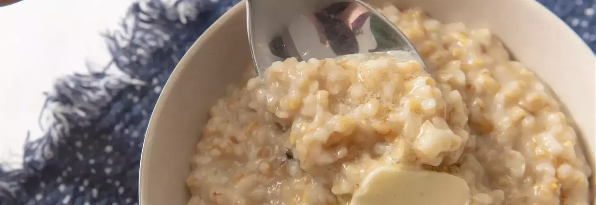 Mastering Oatmeal: Preventing Boil-Overs for a Perfect Breakfast