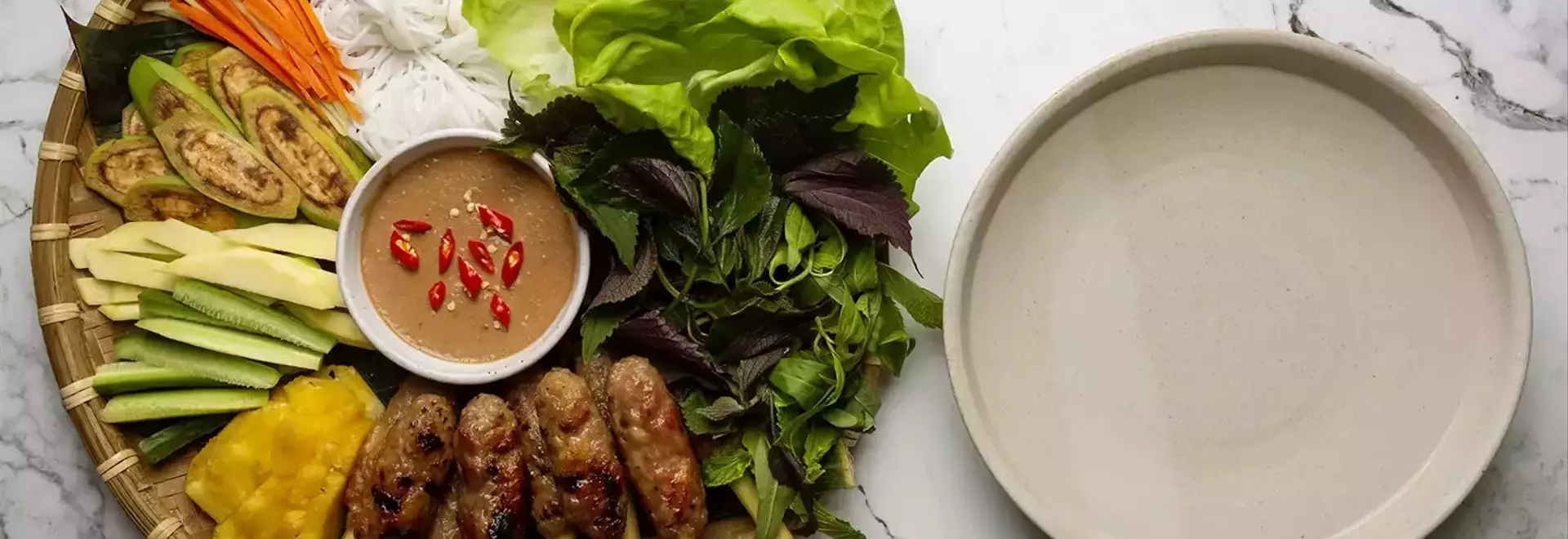 Exploring the Art of Vietnamese Rice Paper Rolls