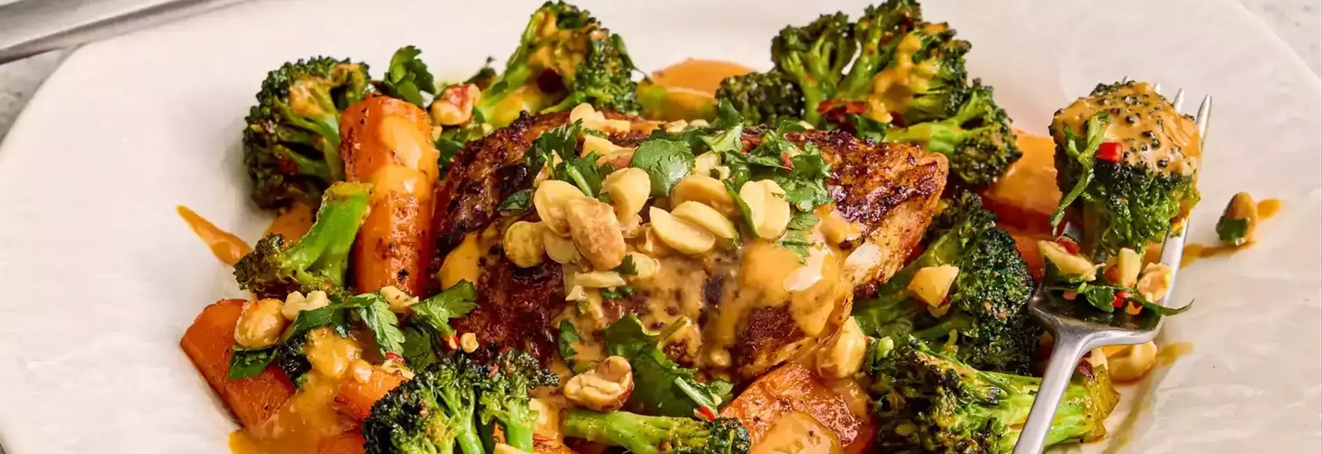 Sheet-Pan Thai Red Curry Chicken with Peanut-Lime Sauce: A Flavorful Weeknight Meal
