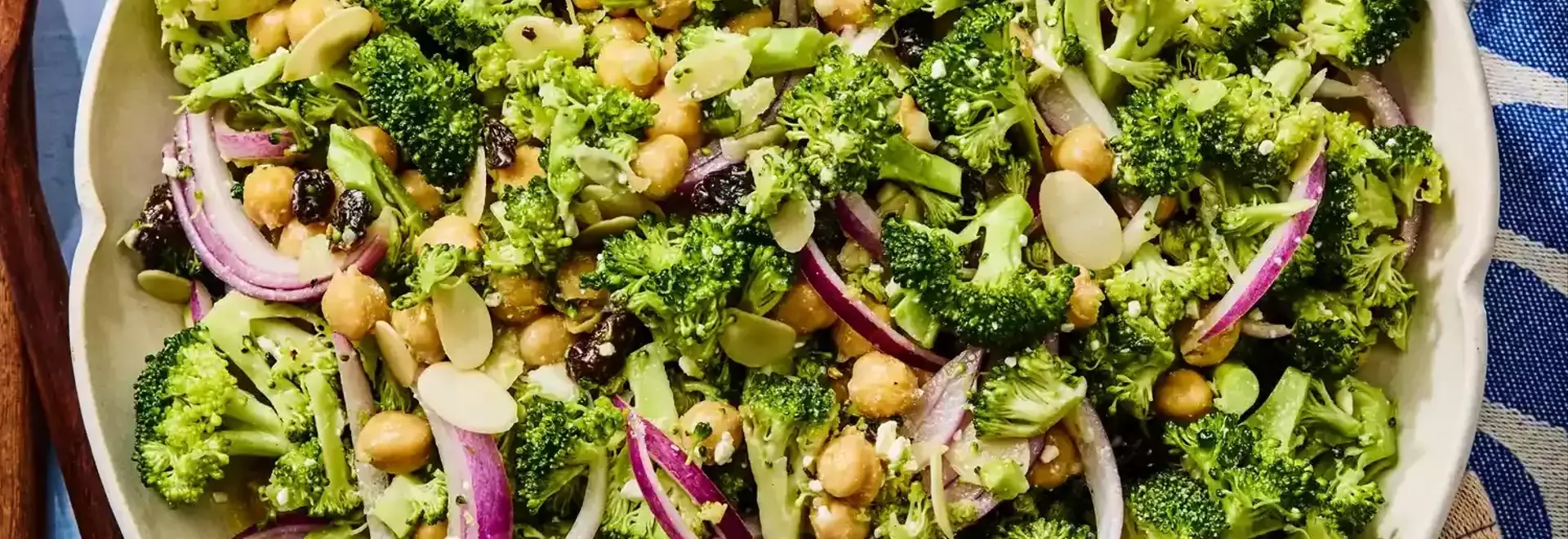 Nutritious Chopped Broccoli & Chickpea Salad: A Meal-Prep Essential