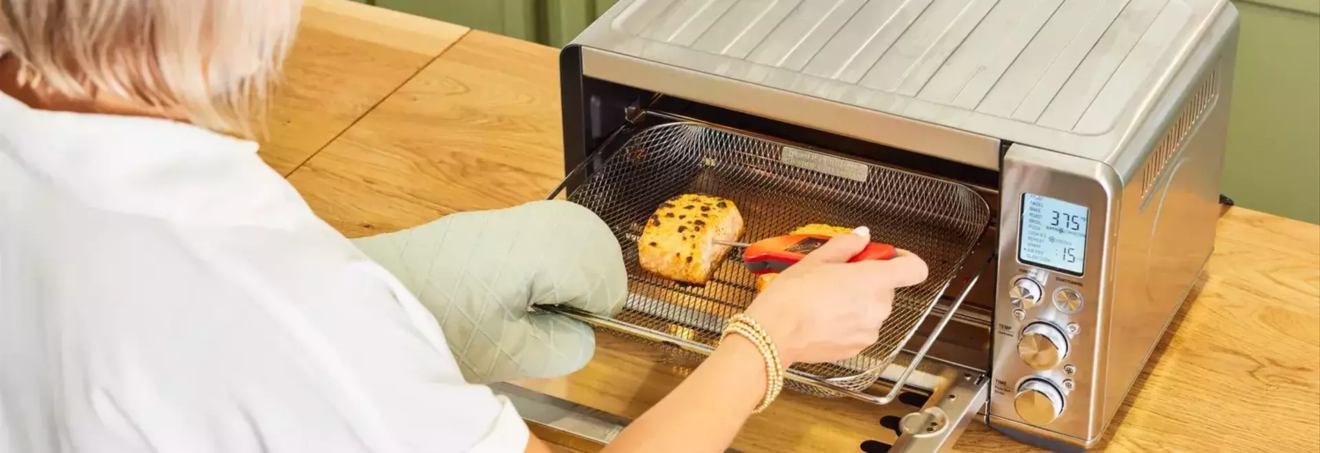 The Breville Smart Oven Air Fryer Pro: A Kitchen Essential That Redefines Culinary Convenience