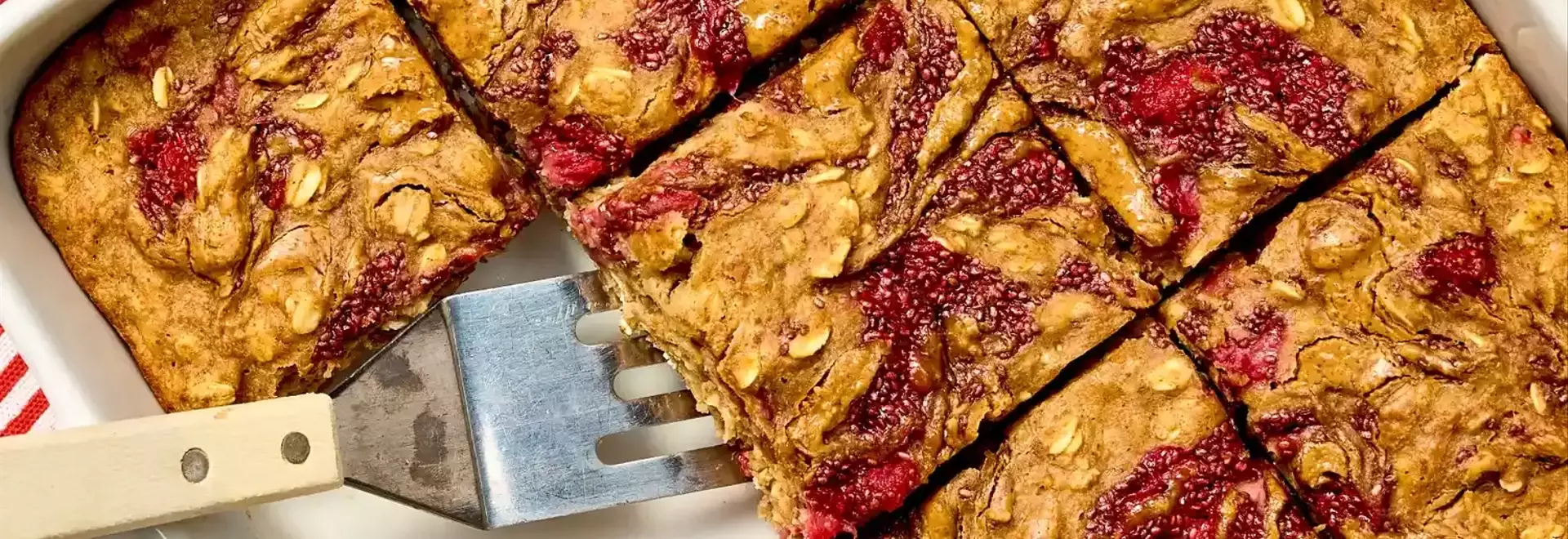 Wholesome Oatmeal Bars with Almond Butter and Strawberry