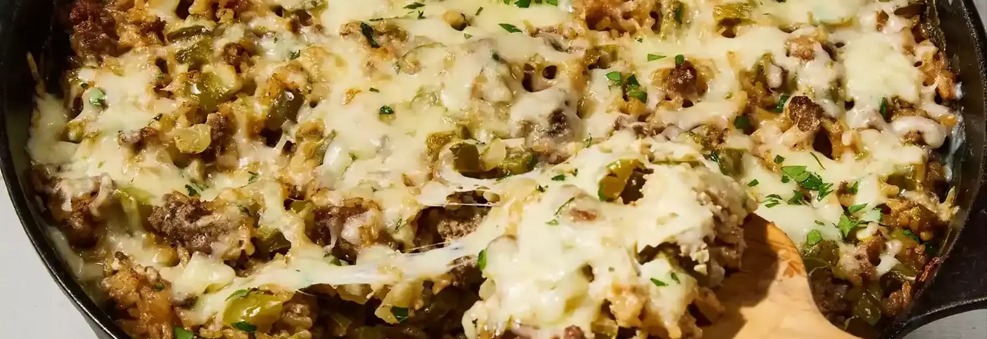 Hearty Cheesy Ground Beef & Rice Bake: A Quick and Satisfying Meal