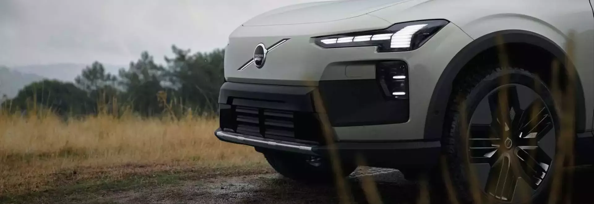 Volvo EX60 Redefines Family Electric Vehicle Travel with Enhanced Range and Smart Features