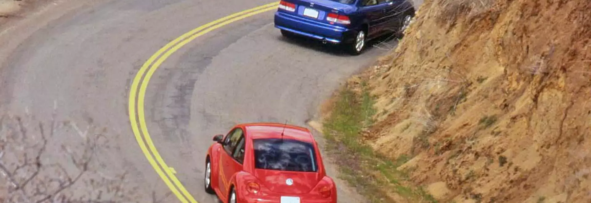 A Look Back: 1999 Honda Civic Si vs. Volkswagen Beetle Turbo