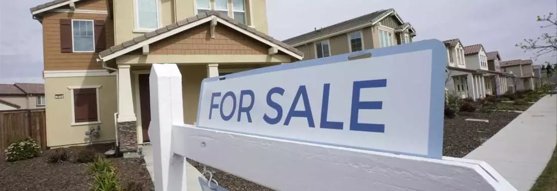 Exploring Assumable Mortgages: A Path to Lower Interest Rates in a Challenging Housing Market