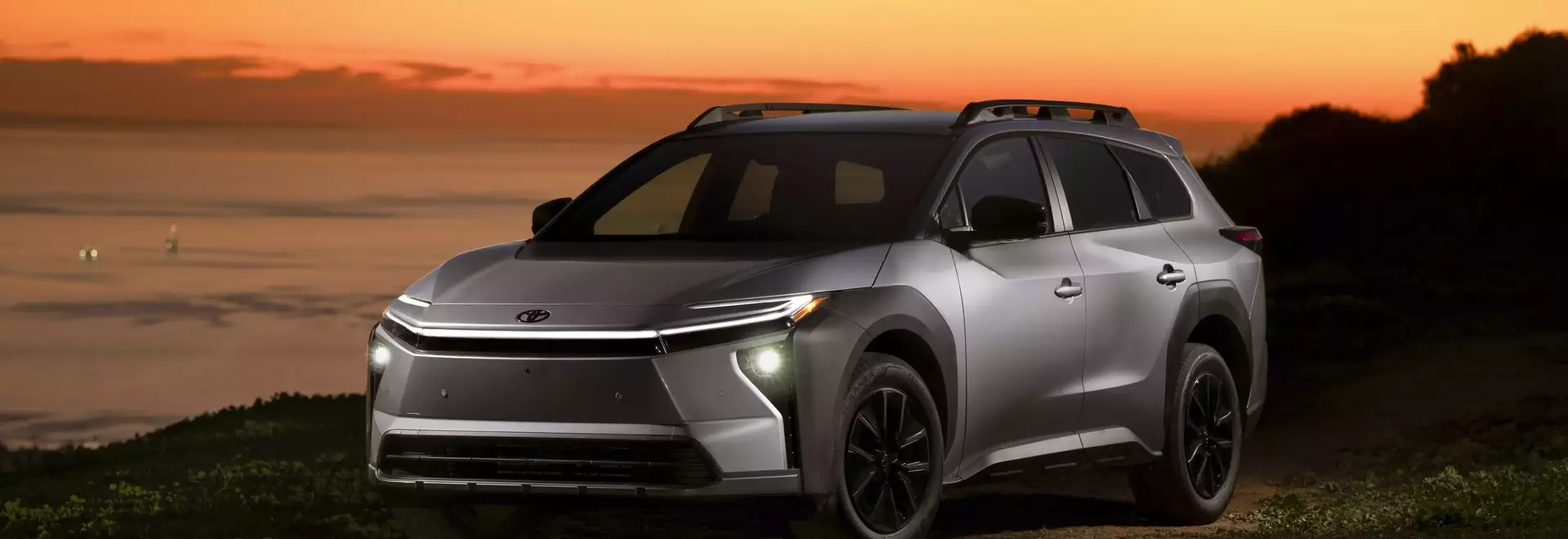 Toyota bZ Woodland vs. Subaru Trailseeker: A Comparative Analysis of Electric Crossovers