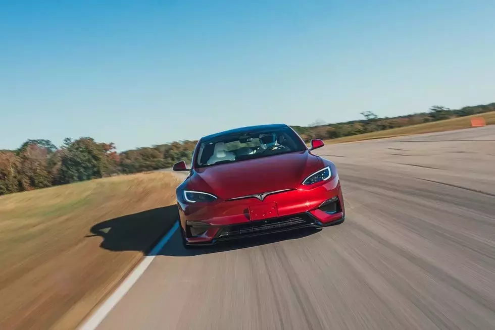 2026 Tesla Model S Plaid with Track Package Delivers Electrifying Performance at Lightning Lap