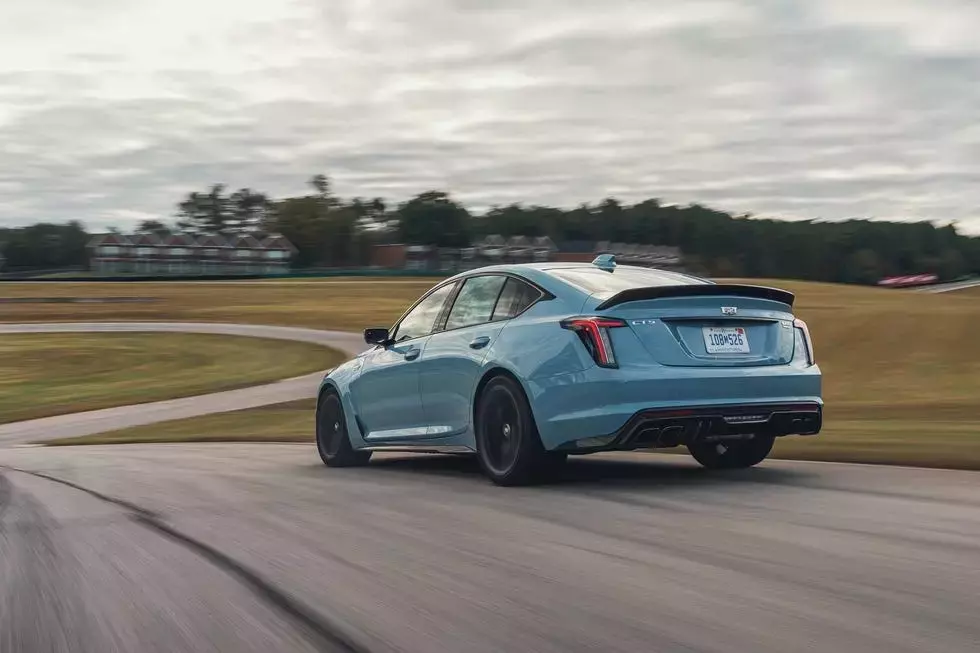 Cadillac CT5-V Blackwing's Lightning Lap Performance