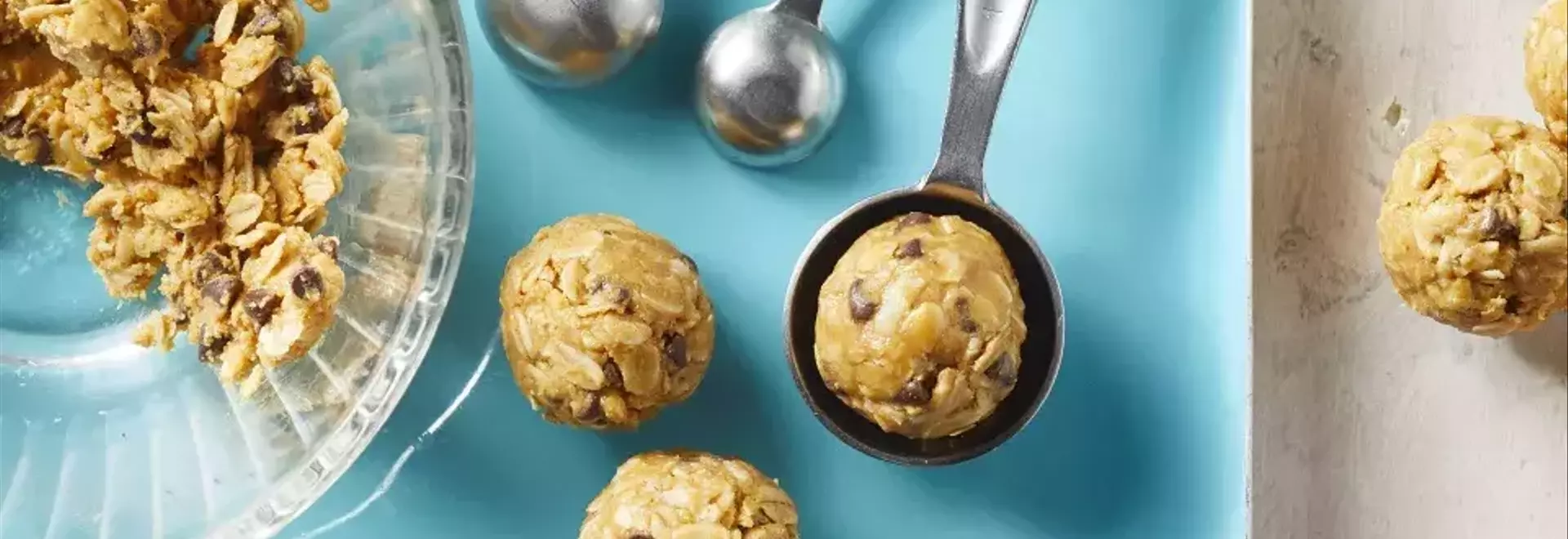 Oat Energy Balls: A Healthy Snack for Cholesterol Management