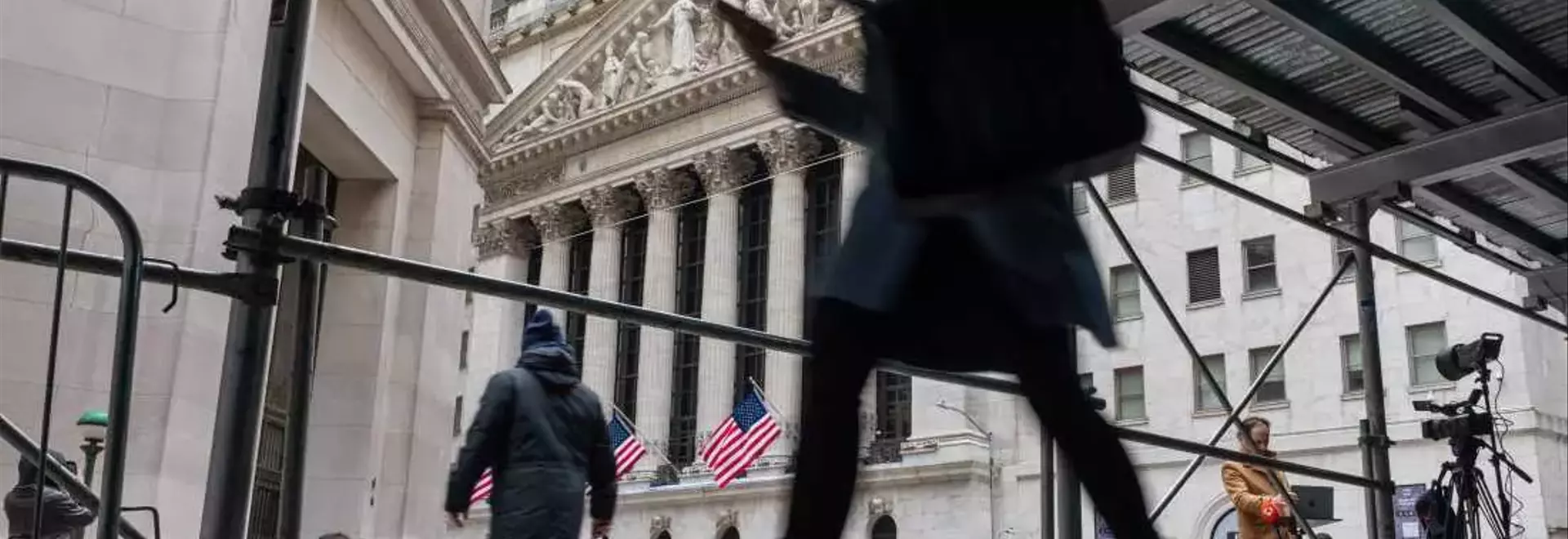 Wall Street Bets on Tariff Refunds After Supreme Court Ruling