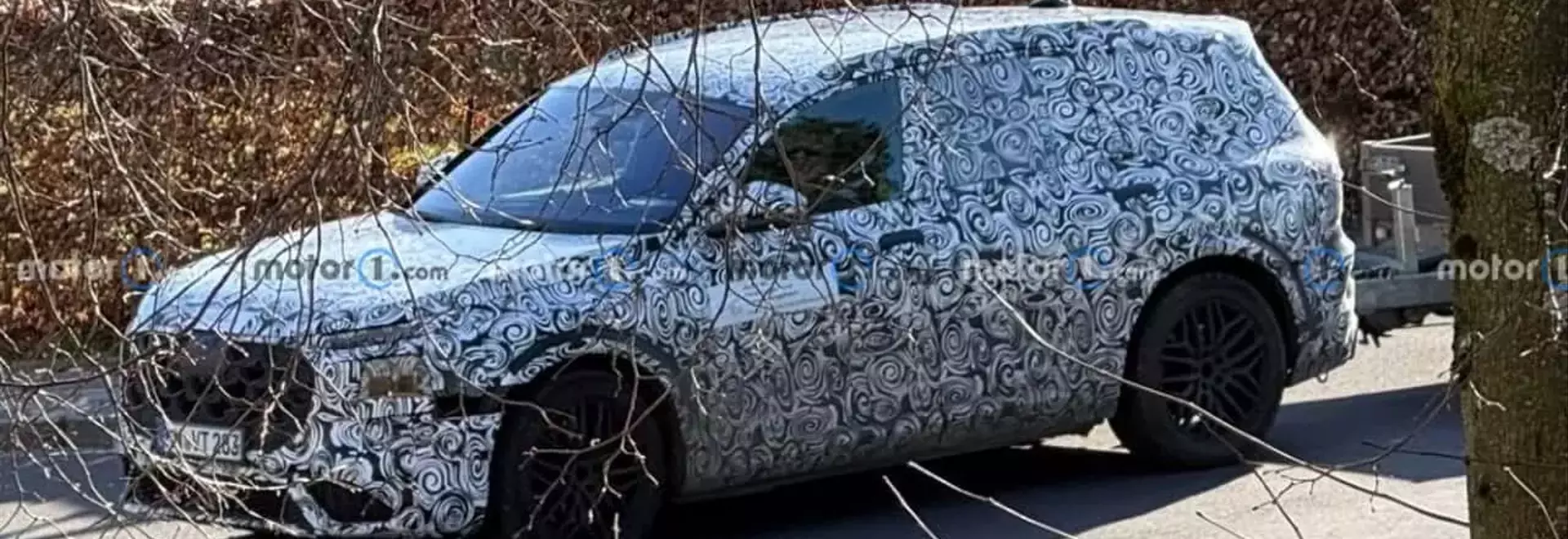 Audi Q9 Prototype Spotted Undergoing Towing Tests
