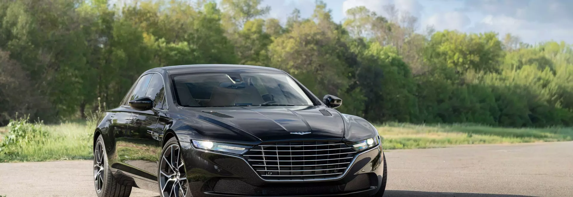 Rare Aston Martin Lagonda Taraf Heads to Auction