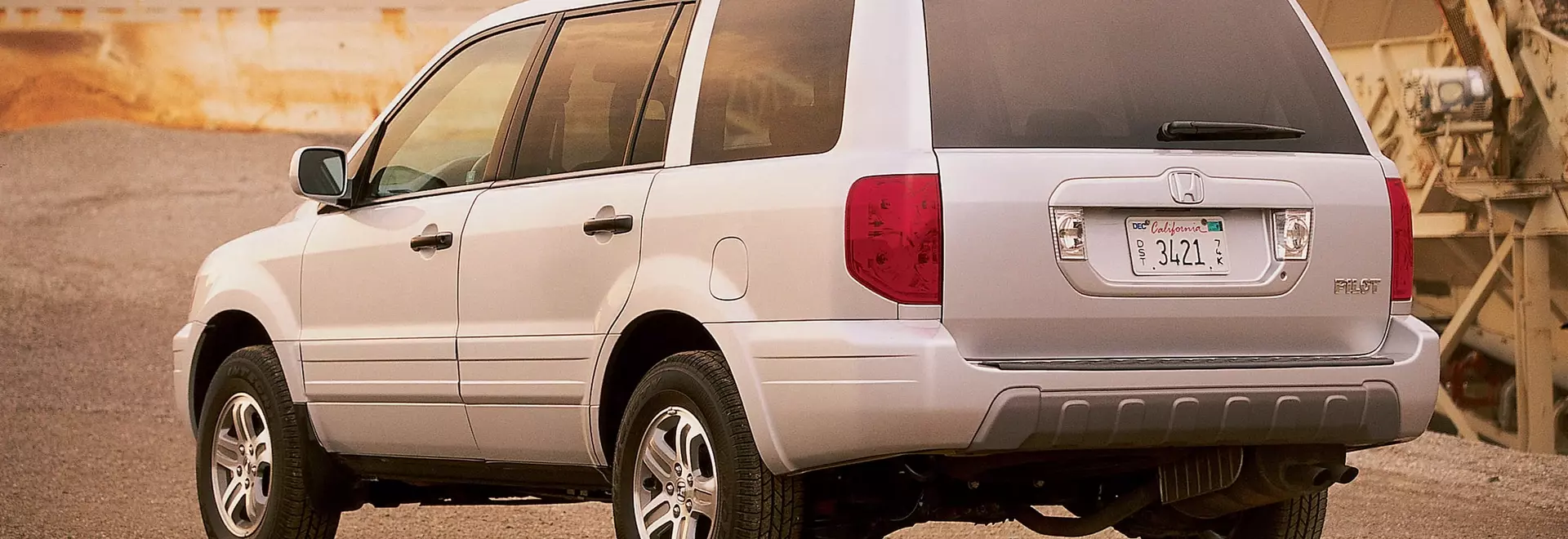 A Closer Look at the 2003 Honda Pilot EX