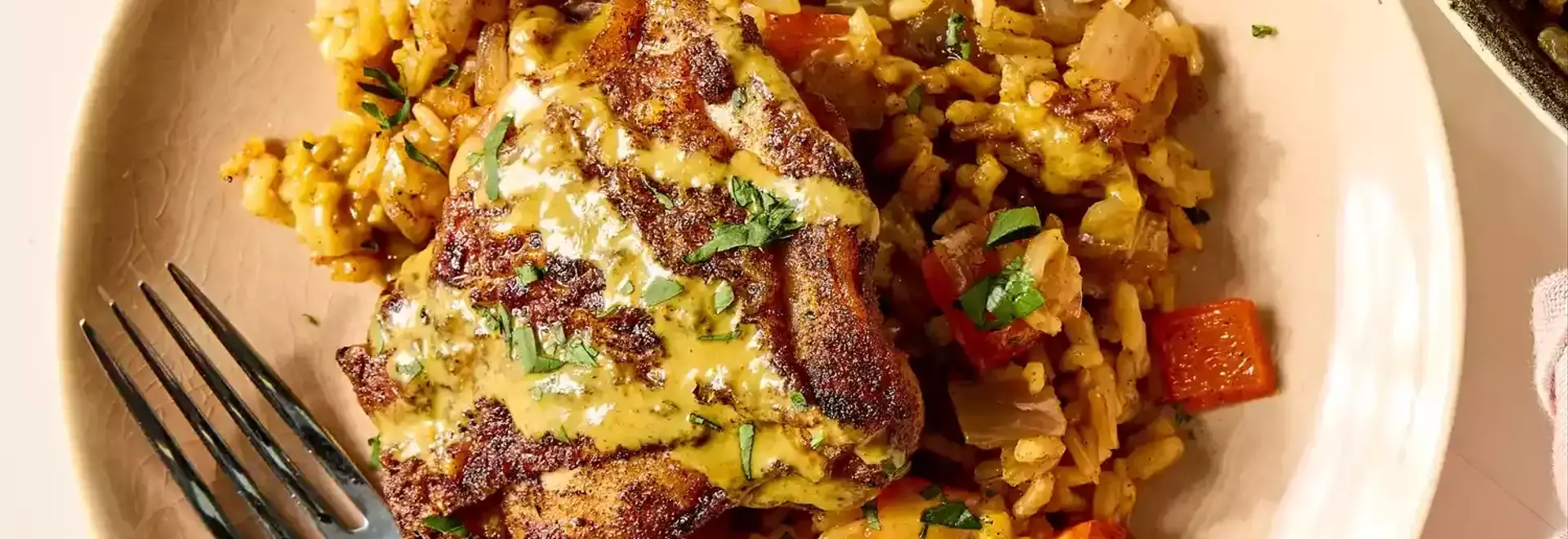 Golden Chicken & Rice Skillet: A Quick & Healthy Casserole