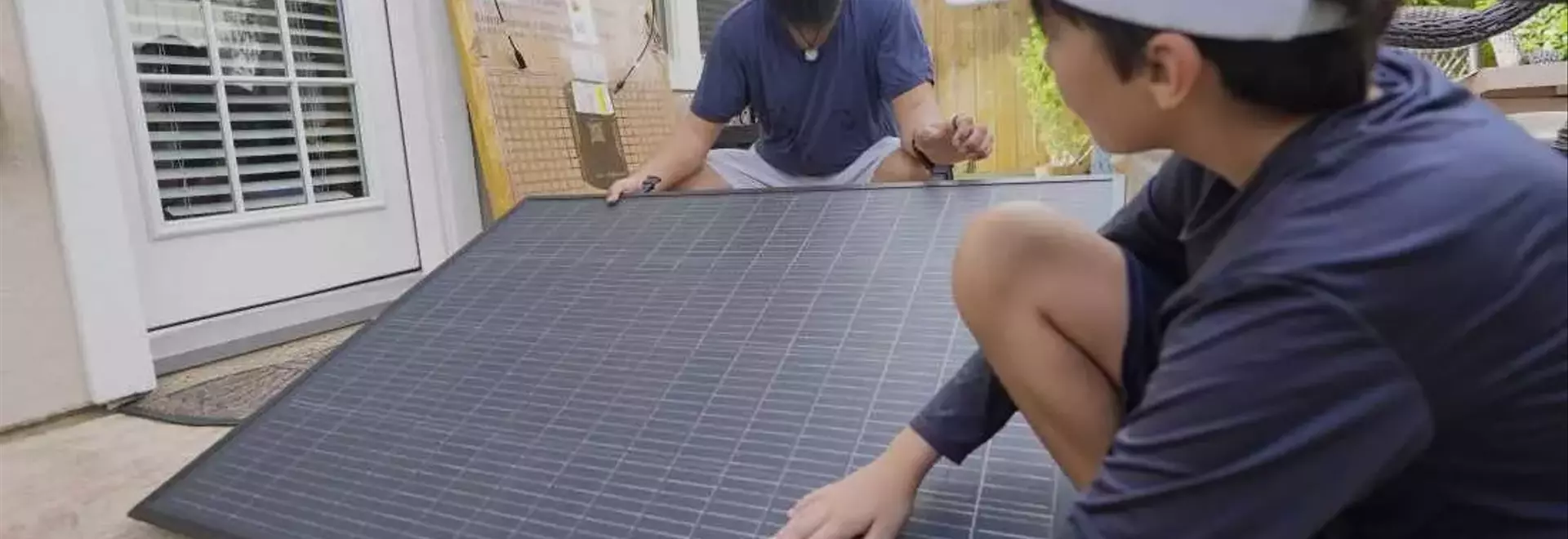 The Rise of Plug-in Solar Panels: A Disruptive Technology Facing Utility Resistance