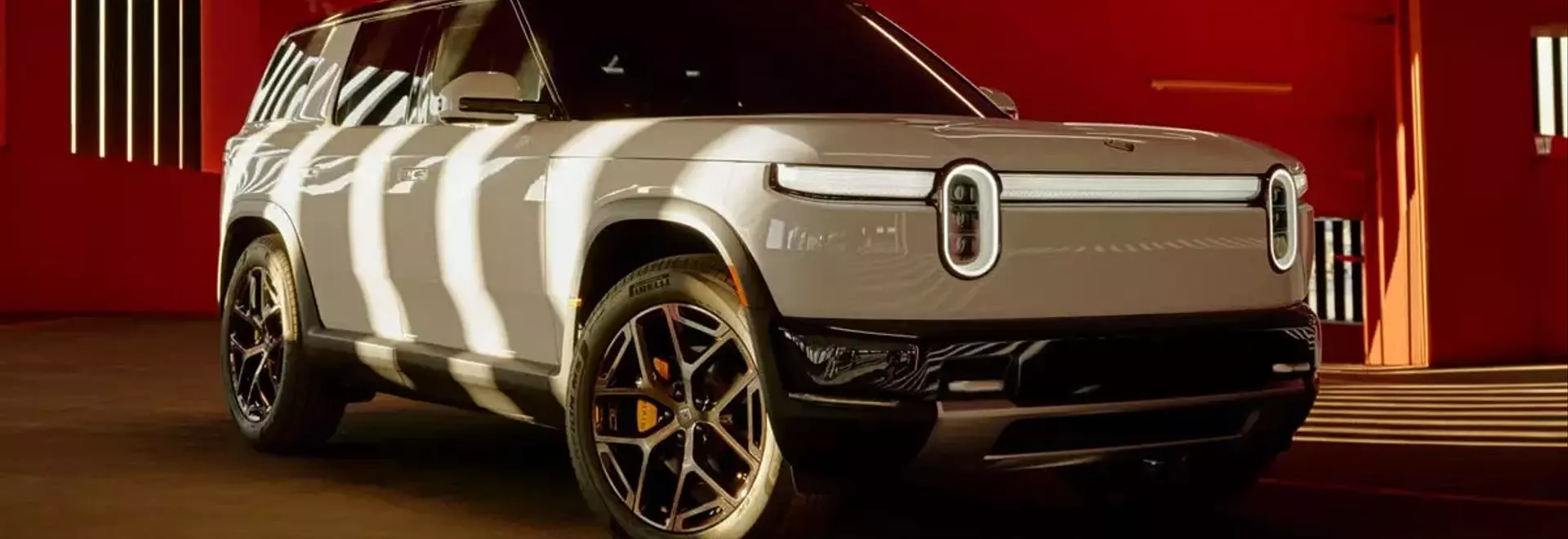 Exploring the 2028 Rivian R2: A Compact Electric SUV with Off-Road Prowess
