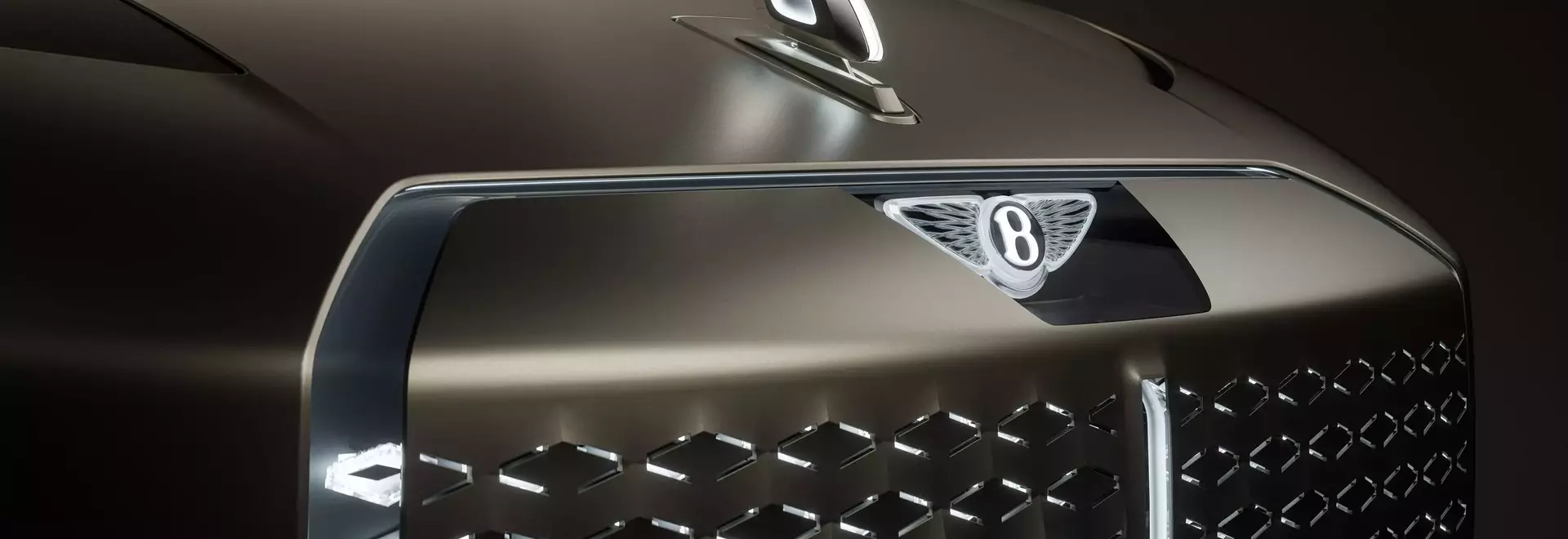 Bentley's EV Strategy Shift: A Glimpse into Future Mobility