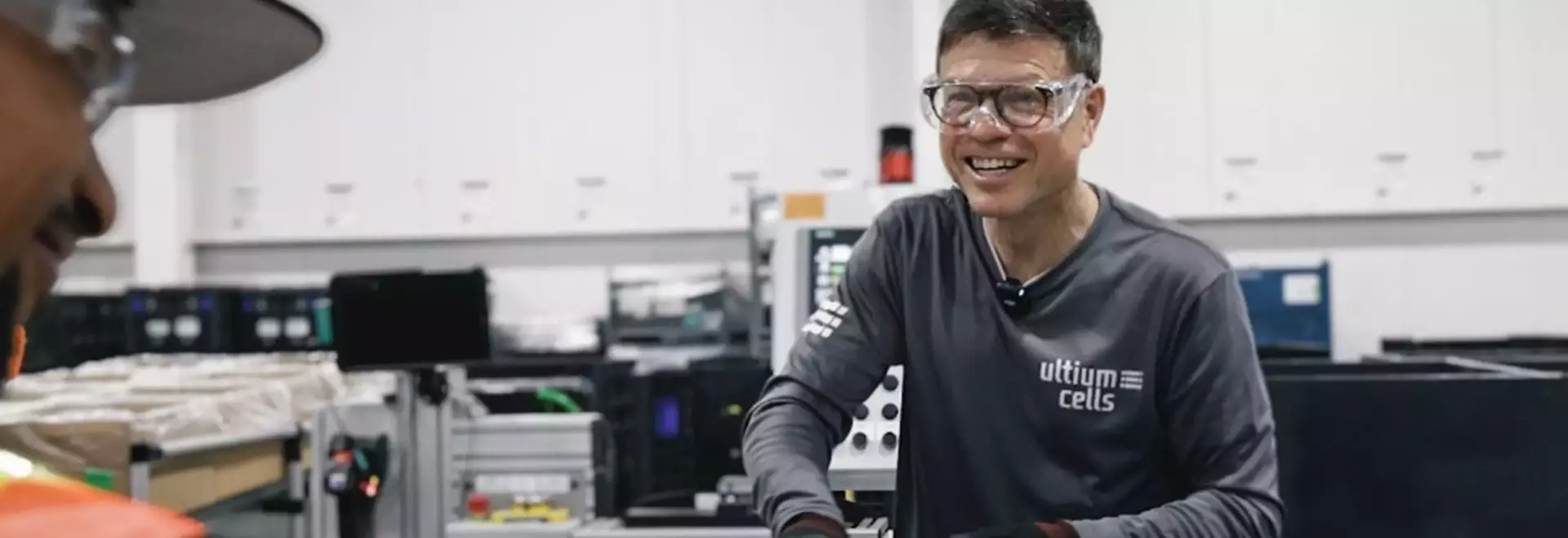 GM and LG Redirect Battery Production to Energy Storage, Reinstating 700 Workers