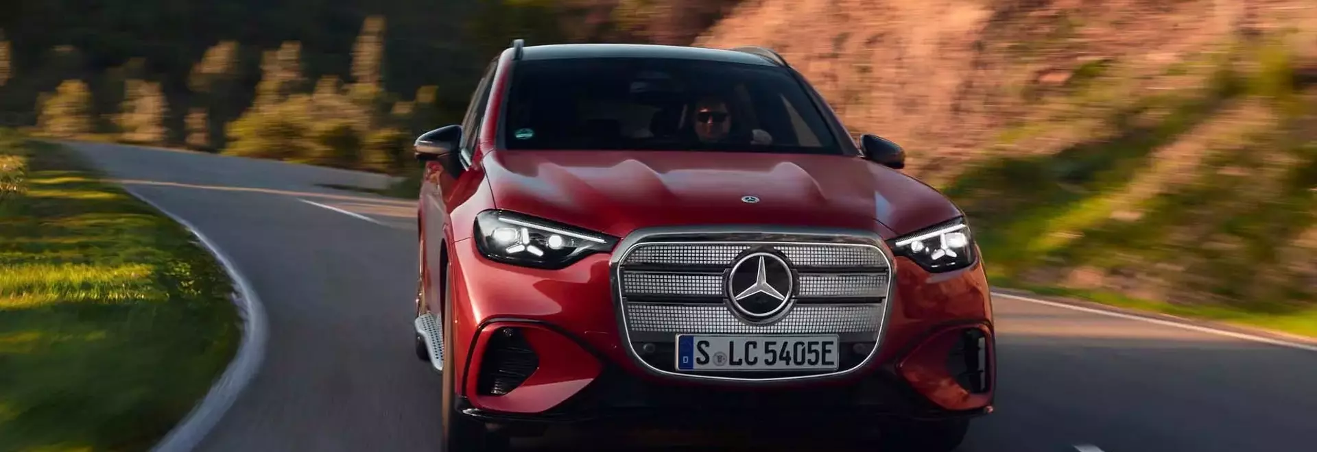 2027 Mercedes-Benz GLC400 4Matic Electric: A Deep Dive into Innovation and Luxury