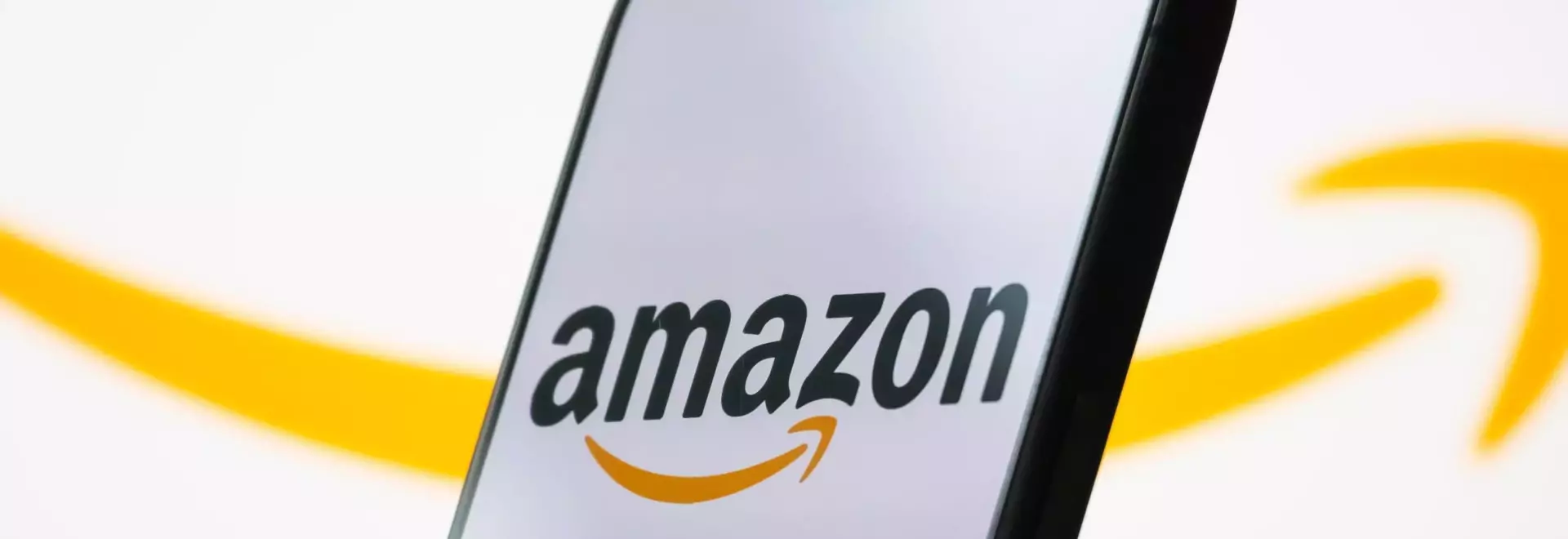 Amazon Offers Significant Discount on Easy-to-Install Outdoor Solar Lights